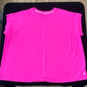 LIVI neon pink shirt with faux cut off cleaves size 22/24